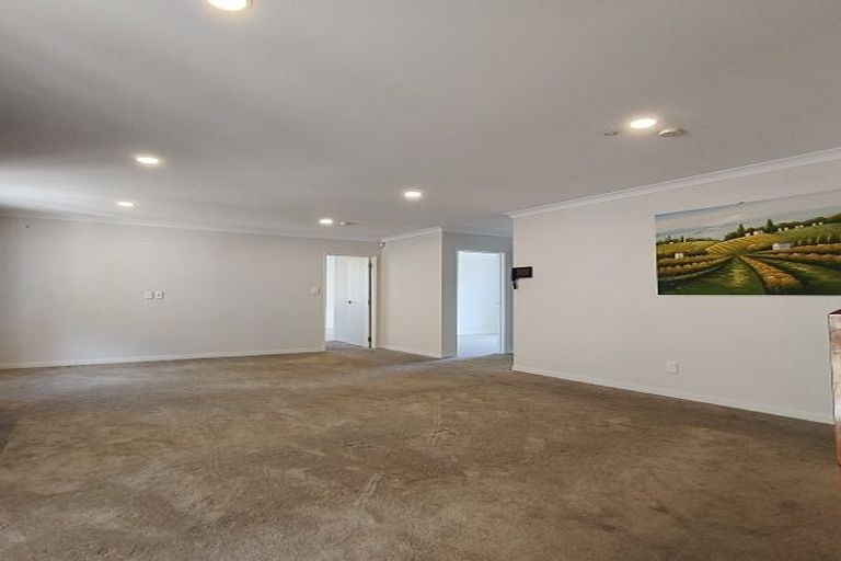 Photo of property in 48 Bur Oak Terrace, Schnapper Rock, Auckland, 0632