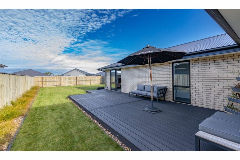 Photo of property in 10 Crossley Avenue, Woodend, 7610