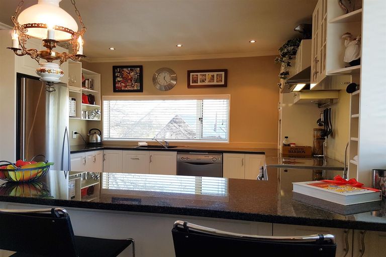 Photo of property in 35 Murray Place, Lake Tekapo, 7999