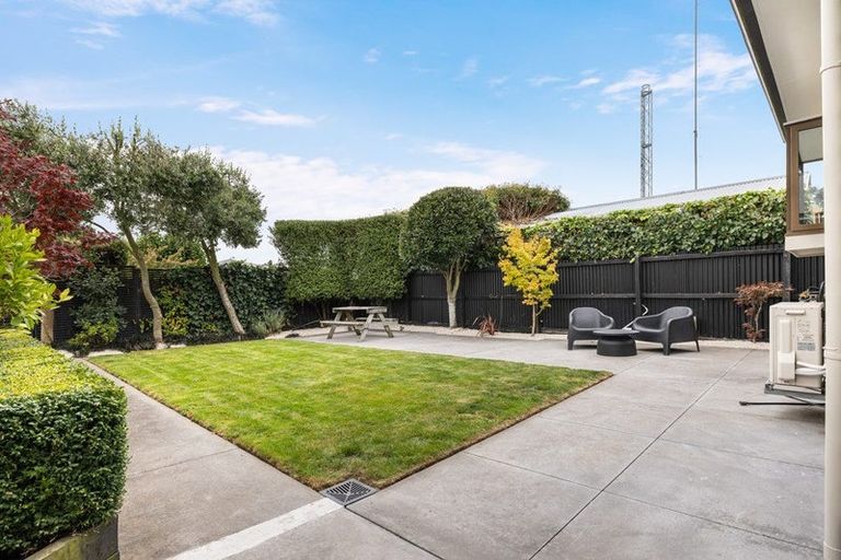 Photo of property in 140 Rutland Street, St Albans, Christchurch, 8052