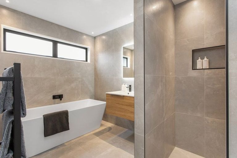 Photo of property in 2 Chrisp Street, Halswell, Christchurch, 8025