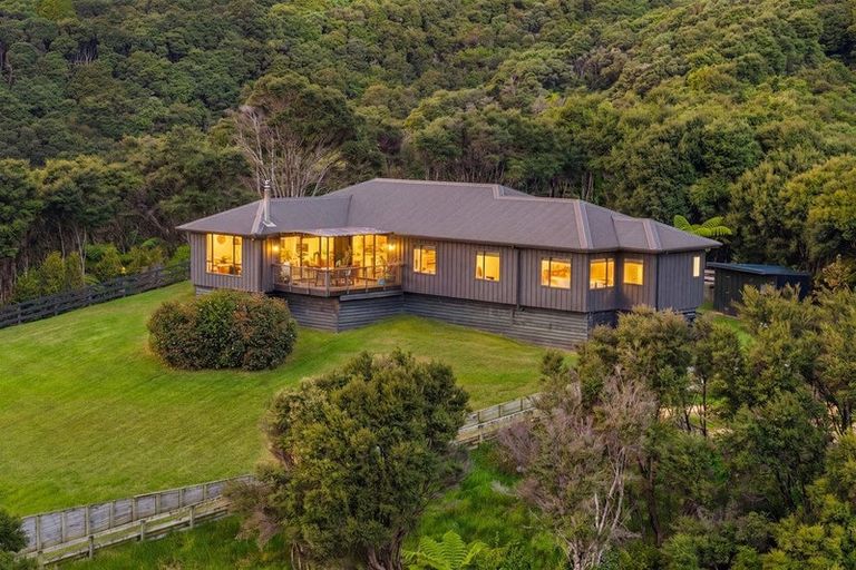 Photo of property in 281 J Tolhopf Road, Puhoi, Warkworth, 0981