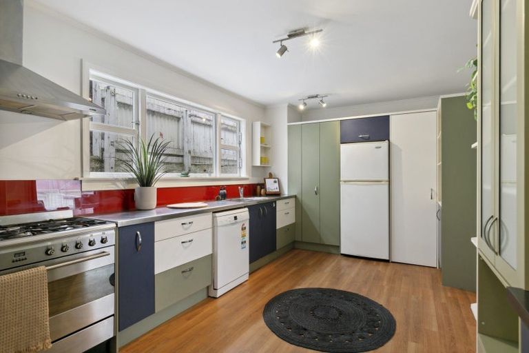 Photo of property in 185 Rintoul Street, Berhampore, Wellington, 6023