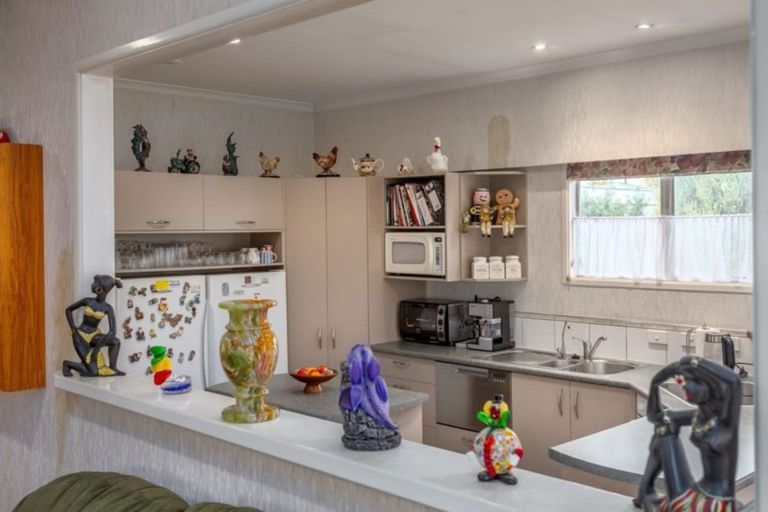 Photo of property in 37 Fergusson Street, Solway, Masterton, 5810