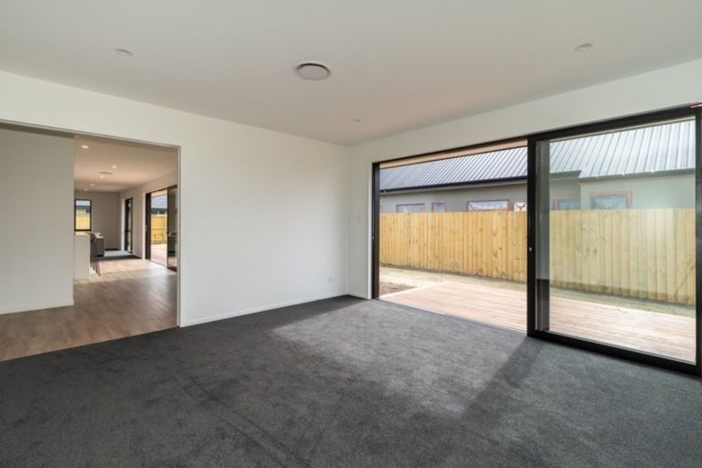Photo of property in 140 Georgina Street, Marshland, Christchurch, 8083