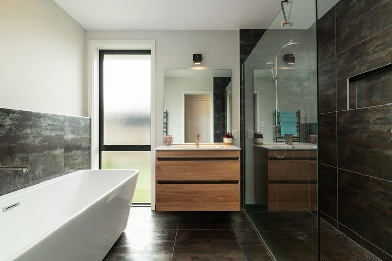 Photo of property in 101 Puhirake Crescent, Pyes Pa, Tauranga, 3112