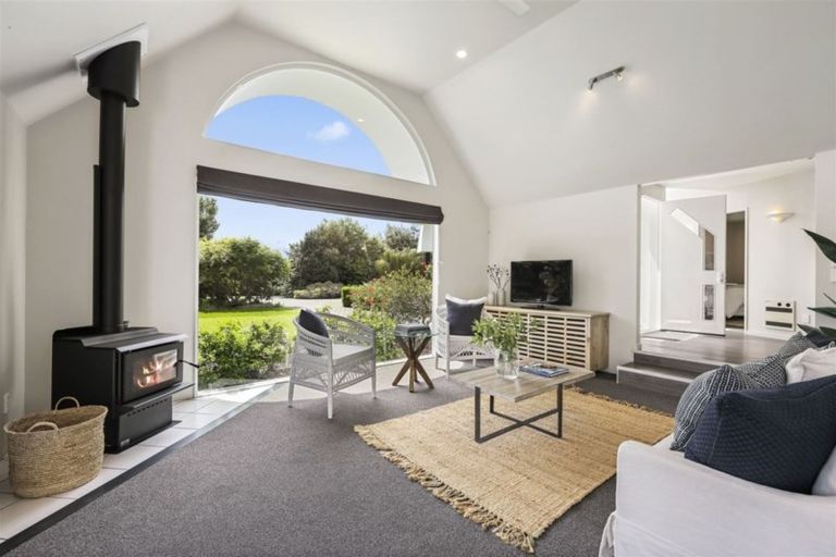 Photo of property in 244 Major Hornbrook Road, Mount Pleasant, Christchurch, 8081