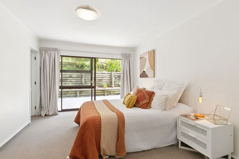 Photo of property in 18 Satara Crescent, Khandallah, Wellington, 6035