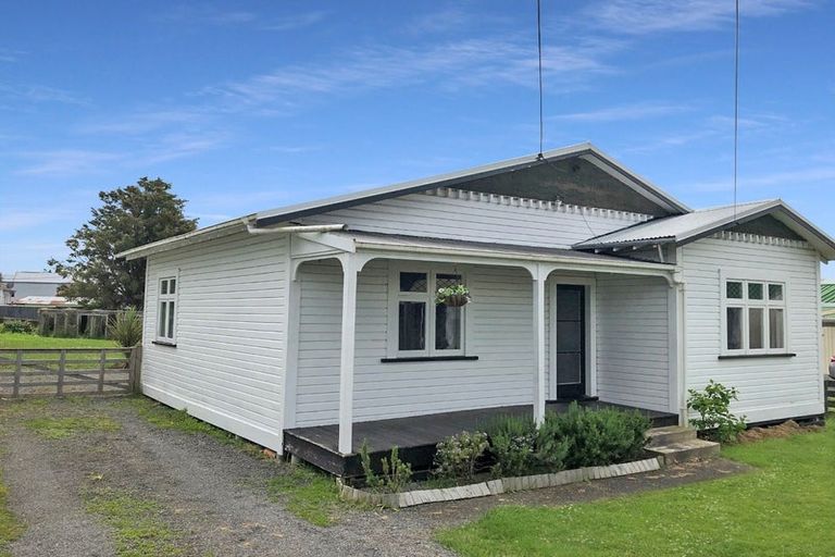 Photo of property in 2 Willis Street, Marton, 4710