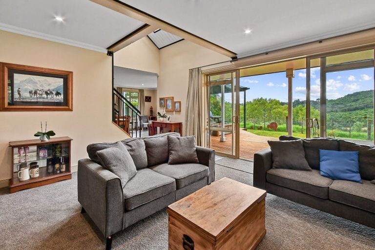 Photo of property in 144 Judge Richardson Drive, Opaheke, Papakura, 2584