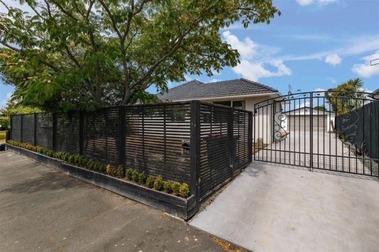 Photo of property in 24 Chartwell Street, Burwood, Christchurch, 8083