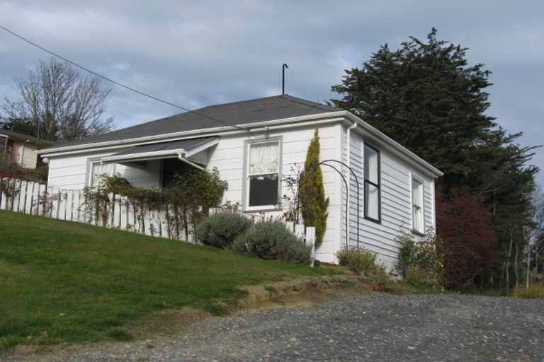 Photo of property in 28 Colonsay Street, Lawrence, 9532