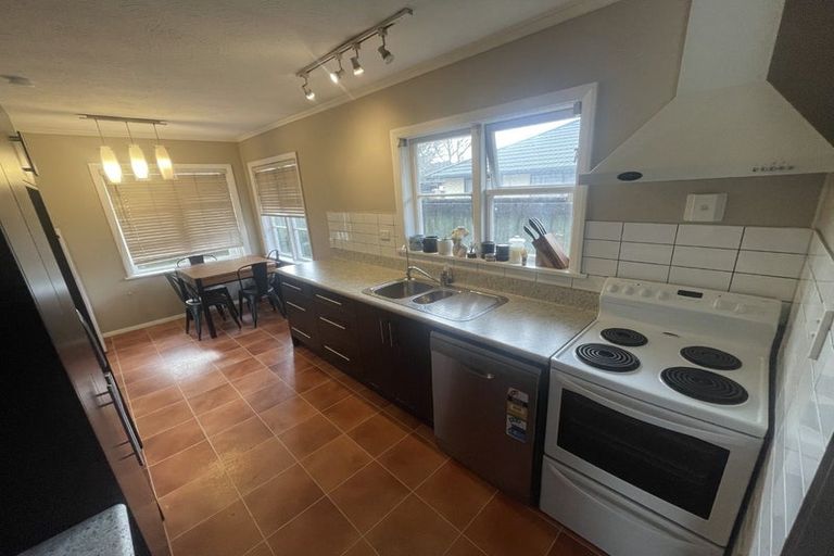 Photo of property in 24 Routley Crescent, Elderslea, Upper Hutt, 5018