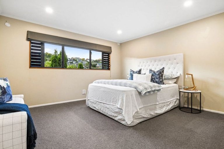 Photo of property in 24 Max Short Drive, Pukekohe, 2120