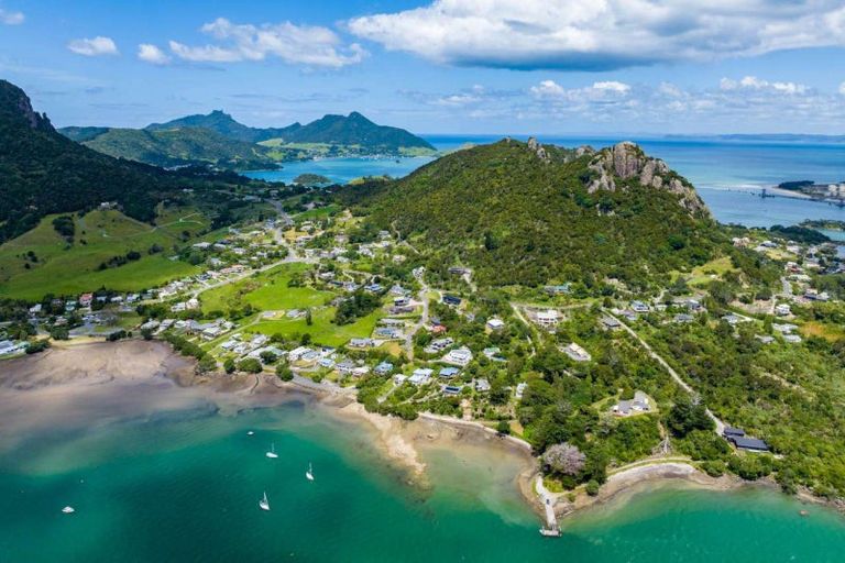 Photo of property in 4 Tattley Place, Whangarei Heads, Whangarei, 0174