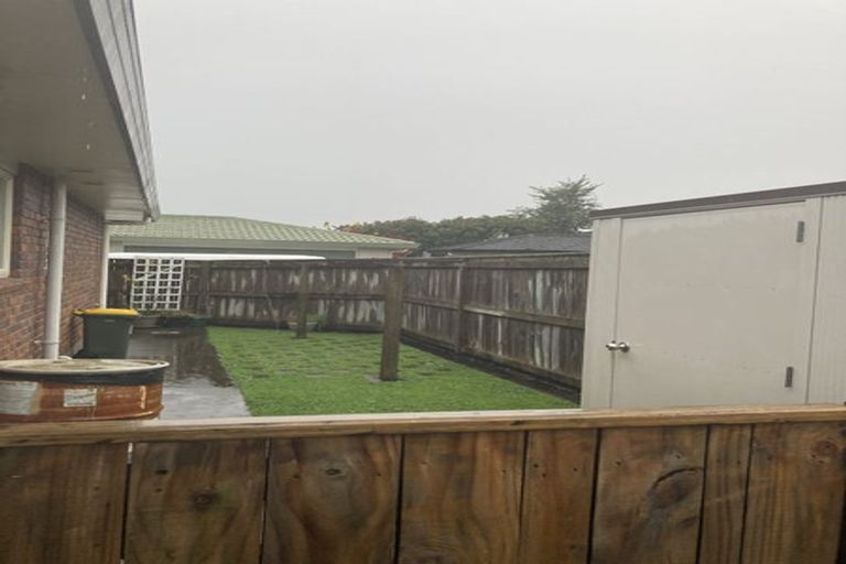 Photo of property in 9 Kent Street, Levin, 5510