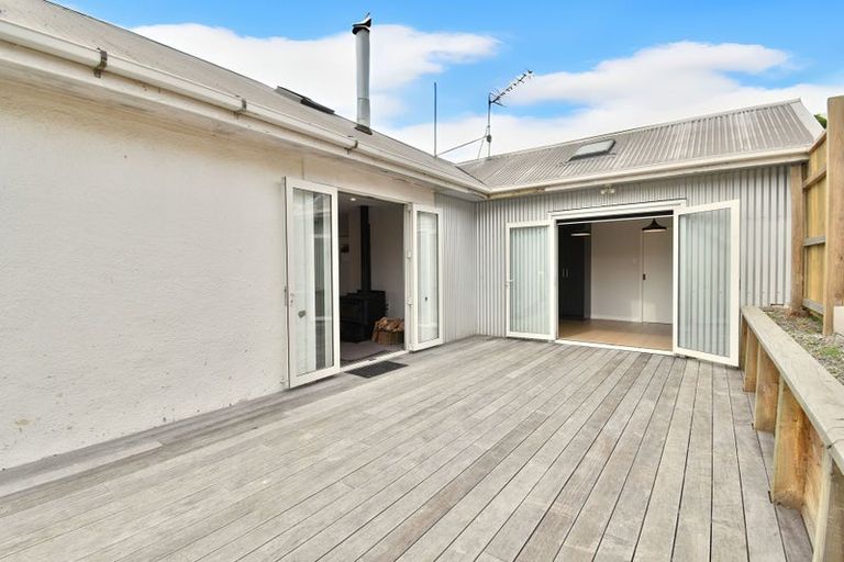 Photo of property in 14 Bells Road, Sawyers Bay, Port Chalmers, 9023