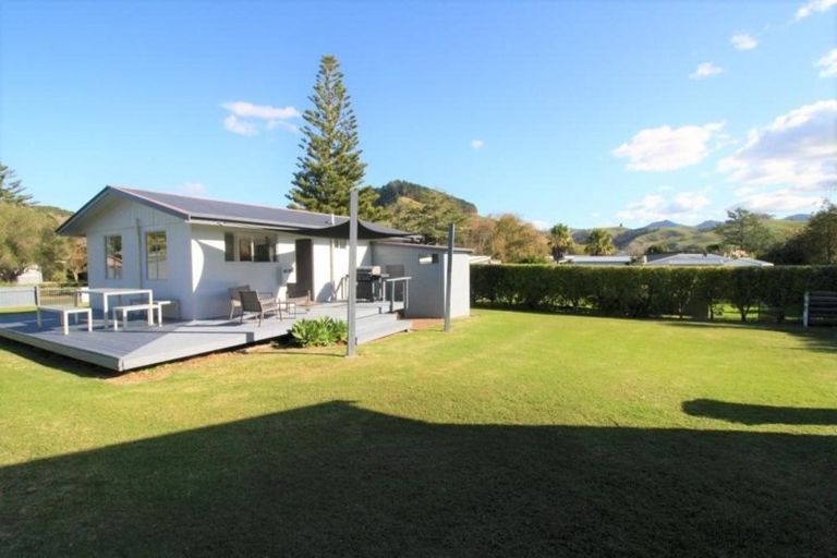 Photo of property in 20 Marlin Place, Whiritoa, Whangamata, 3691
