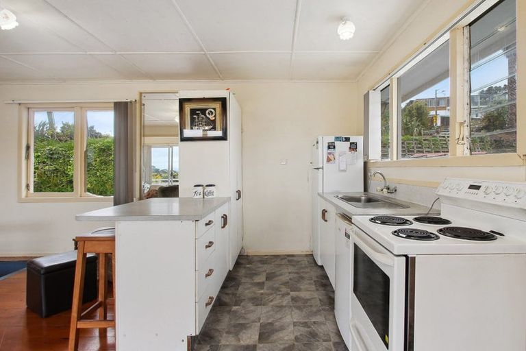 Photo of property in 71 Swann Beach Road, Stanmore Bay, Whangaparaoa, 0932