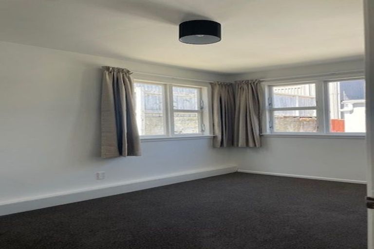 Photo of property in 185 Rintoul Street, Berhampore, Wellington, 6023