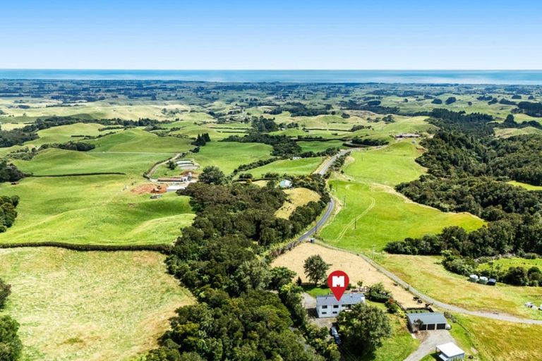Photo of property in 787 Dover Road, Okato, New Plymouth, 4374