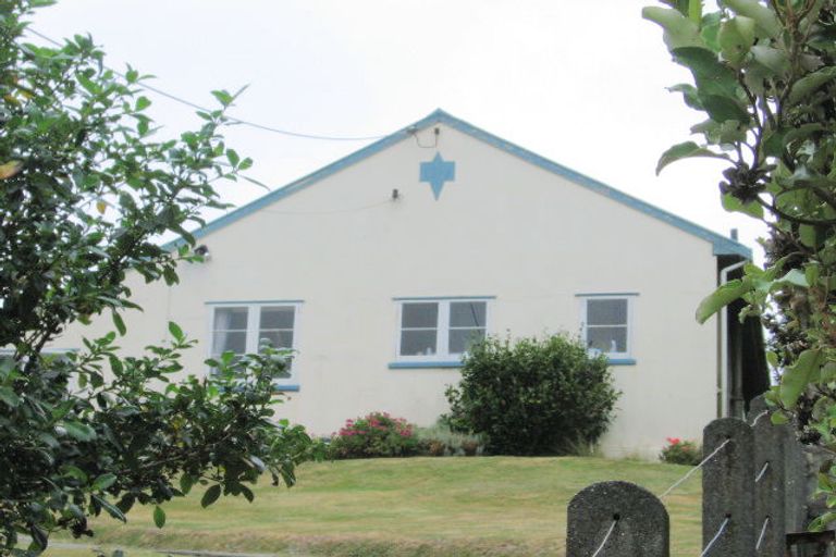 Photo of property in 111 Mornington Road, Brooklyn, Wellington, 6021