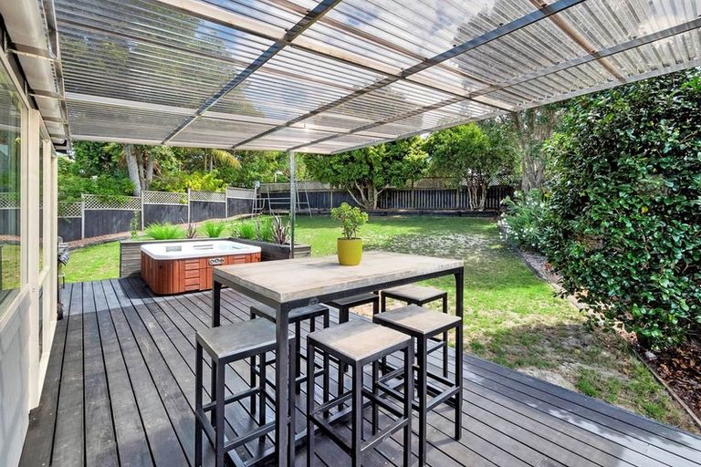 Photo of property in 185 Glamorgan Drive, Torbay, Auckland, 0630