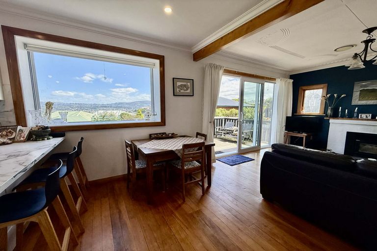 Photo of property in 104 Tomahawk Road, Andersons Bay, Dunedin, 9013