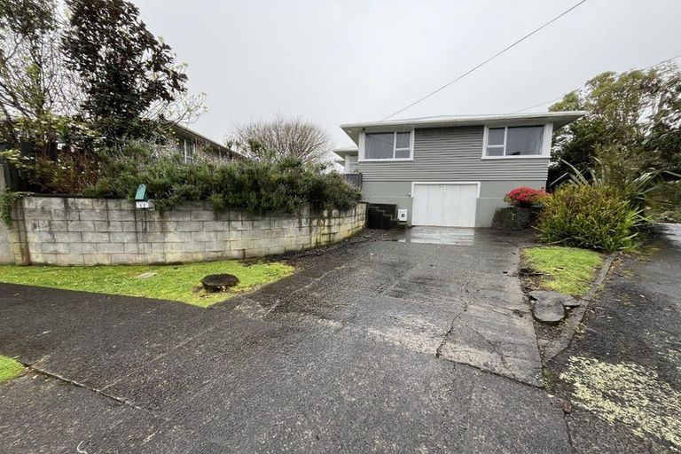 Photo of property in 13 Elm Grove, Westown, New Plymouth, 4310