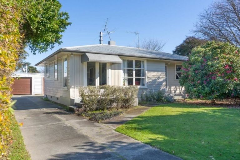 Photo of property in 36 Jellicoe Street, Greytown, 5712