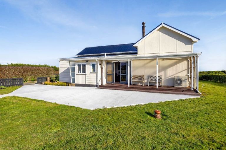 Photo of property in 84 Mawhitiwhiti Road, Normanby, Hawera, 4675