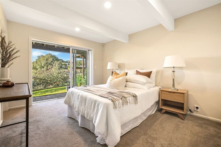 Photo of property in 71 Mount Pleasant Road, Mount Pleasant, Christchurch, 8081