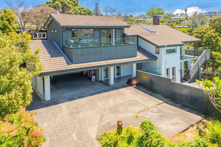 Photo of property in 73 Braemar Road, Castor Bay, Auckland, 0620