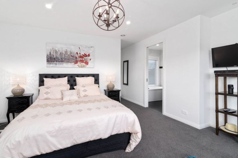 Photo of property in 155 Victory Drive, Wharewaka, Taupo, 3330