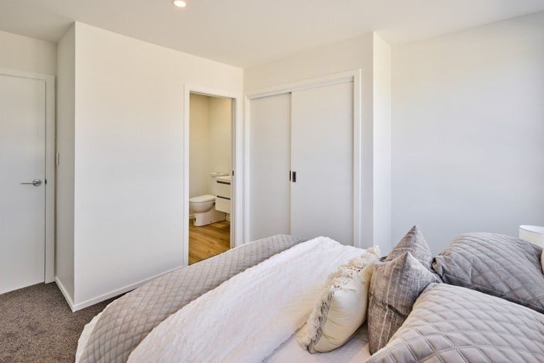 Photo of property in 6/27 Main Road, Wainuiomata, Lower Hutt, 5014