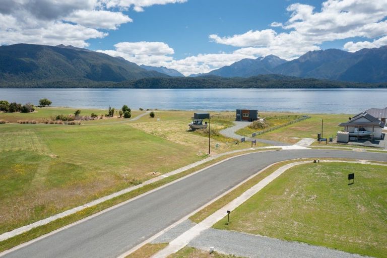 Photo of property in 75 Takitimu Avenue, Te Anau, 9600