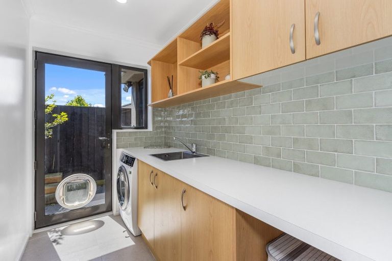 Photo of property in 19 Garforth Green, Halswell, Christchurch, 8025