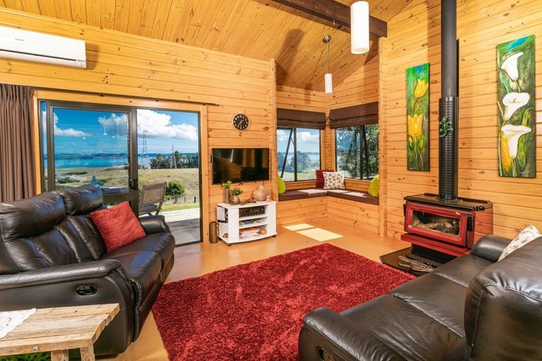Photo of property in 116 Tuhirangi Road, Makarau, Warkworth, 0984