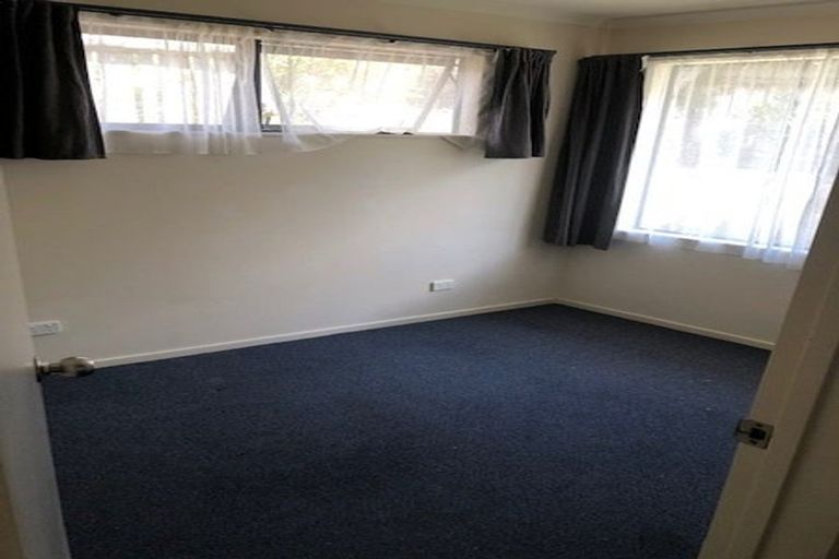 Photo of property in 12 Japonica Drive, Beach Haven, Auckland, 0626