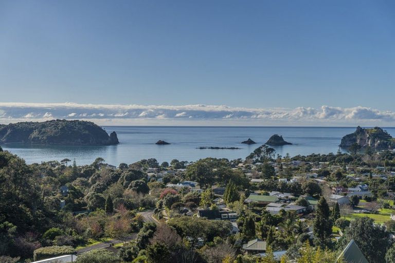 Photo of property in 10 Patricia Place, Hahei, Whitianga, 3591