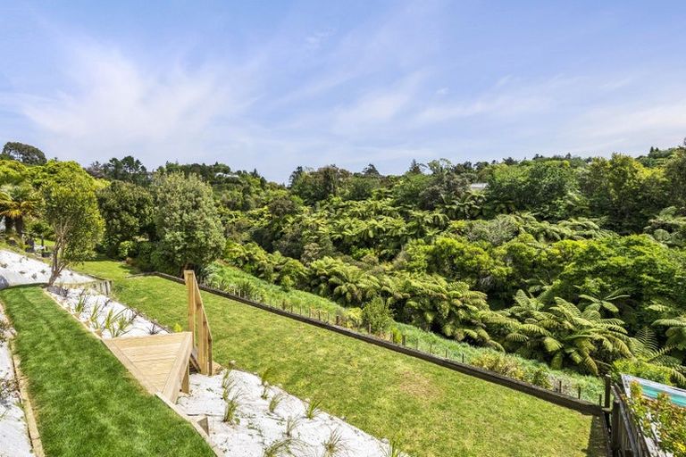 Photo of property in 205 Heta Road, Merrilands, New Plymouth, 4312