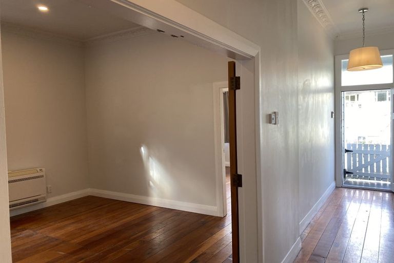 Photo of property in 172 Hanson Street, Newtown, Wellington, 6021