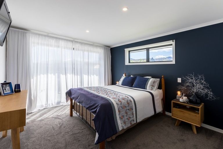 Photo of property in 24 Ethereal Crescent, Mount Pisa, Cromwell, 9383