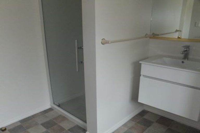 Photo of property in 2/76 Ravensdale Rise, Westmorland, Christchurch, 8025