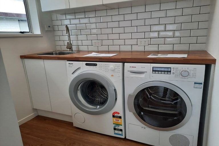 Photo of property in 24 Cicada Place, Hei Hei, Christchurch, 8042