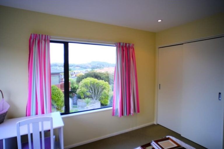 Photo of property in 16 Port Lane, Whitby, Porirua, 5024
