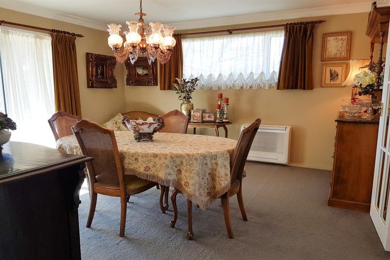 Photo of property in 35 Murray Place, Lake Tekapo, 7999