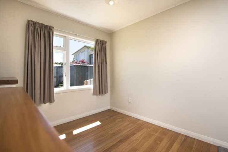 Photo of property in 10 Sussex Street, Picton, 7220