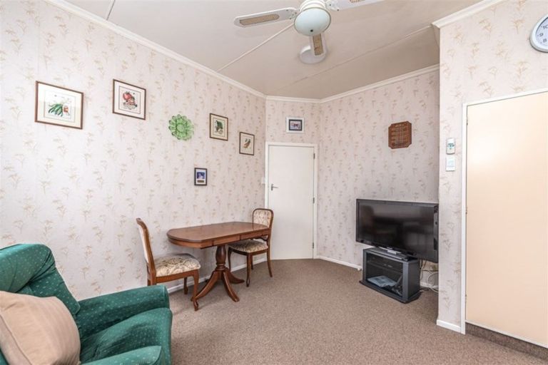 Photo of property in 33 Moore Avenue, Tawhero, Whanganui, 4501