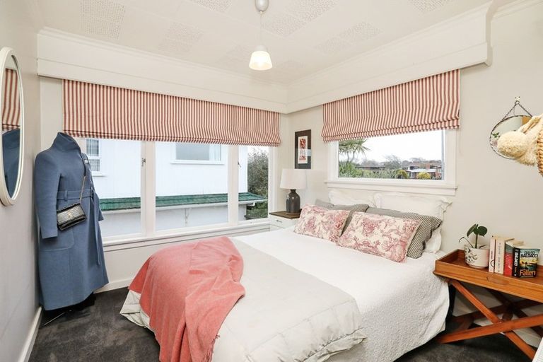 Photo of property in 22 Cruickshank Crescent, Rosedale, Invercargill, 9810